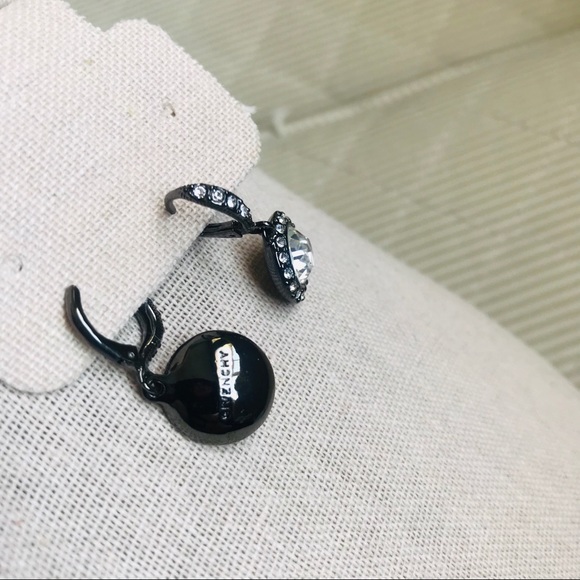 Givenchy crystal bracelet and earrings set - Picture 3 of 8